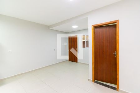Sala de apartamento para alugar com 1 quarto, 38m² em Vila Santa Virginia, São Paulo