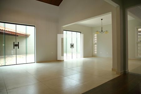 Sala de casa à venda com 3 quartos, 349m² em Parque dos Passaros, São Bernardo do Campo