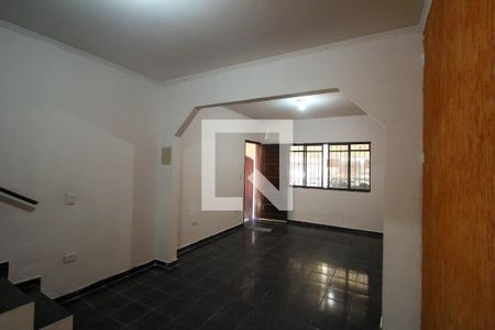 Sala de casa à venda com 4 quartos, 180m² em Vila Portuguesa, São Paulo