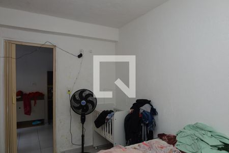 Casa à venda com 1 quarto, 340m² em Vila Carmosina, São Paulo