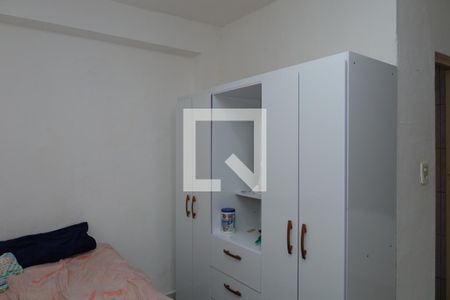 Casa à venda com 1 quarto, 340m² em Vila Carmosina, São Paulo