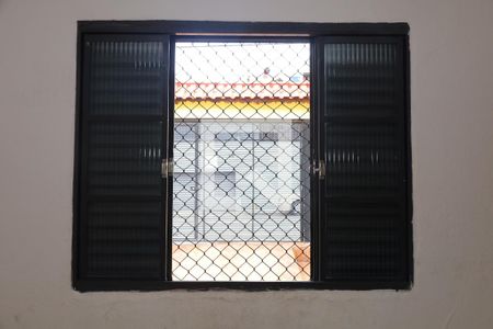 Quarto de casa à venda com 1 quarto, 340m² em Vila Carmosina, São Paulo