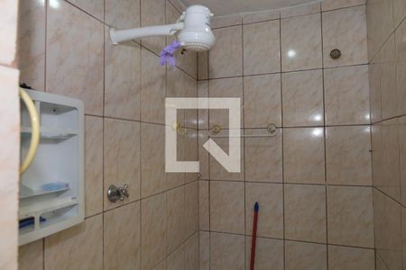 Casa à venda com 1 quarto, 340m² em Vila Carmosina, São Paulo