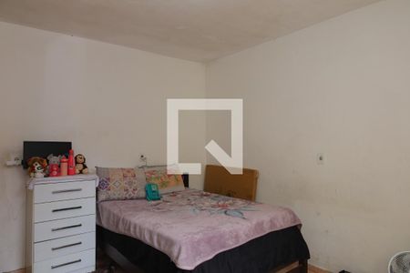 Quarto de casa à venda com 1 quarto, 340m² em Vila Carmosina, São Paulo