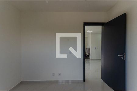 Quarto 1 de apartamento para alugar com 2 quartos, 38m² em Jardim Bandeirantes, São Paulo