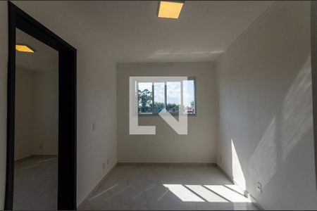 Sala de apartamento para alugar com 2 quartos, 38m² em Jardim Bandeirantes, São Paulo