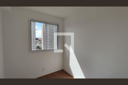Quarto 1 de apartamento para alugar com 2 quartos, 33m² em Itaquera, São Paulo