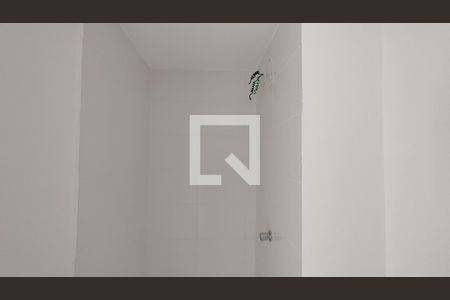 Banheiro de apartamento para alugar com 2 quartos, 33m² em Itaquera, São Paulo