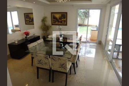 Casa à venda com 5 quartos, 720m² em Santo Amaro, São Paulo