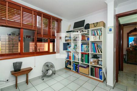 Casa à venda com 4 quartos, 578m² em Chácara Monte Alegre, São Paulo