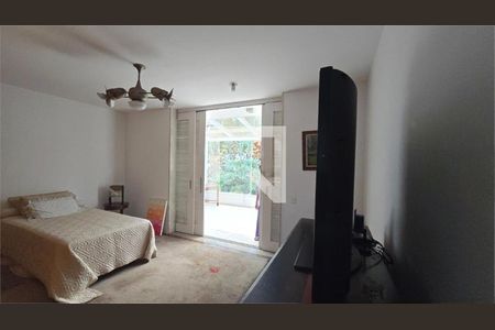 Casa à venda com 4 quartos, 682m² em Santo Amaro, São Paulo