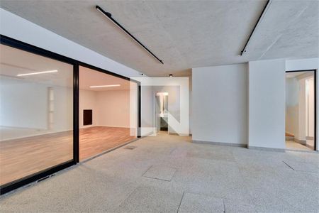 Casa de Condomínio à venda com 4 quartos, 600m² em Santo Amaro, São Paulo