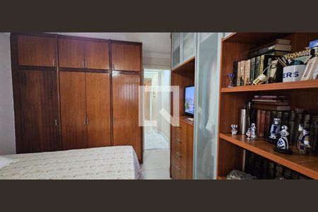 Apartamento à venda com 4 quartos, 173m² em Icaraí, Niterói