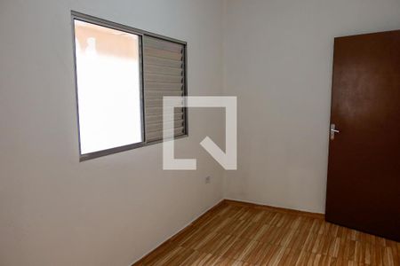 Quarto 2 de casa para alugar com 2 quartos, 230m² em Recanto das Rosas, Osasco