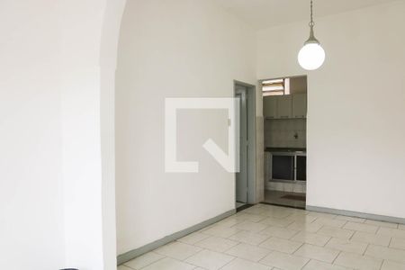 Sala de casa para alugar com 2 quartos, 66m² em Quintino Bocaiúva, Rio de Janeiro