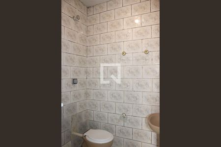 Banheiro de casa para alugar com 2 quartos, 50m² em Jardim Munhoz, Guarulhos