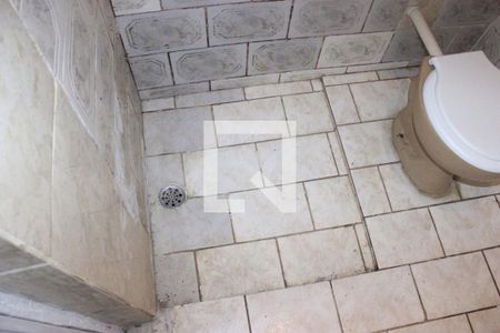 Banheiro de casa para alugar com 2 quartos, 50m² em Jardim Munhoz, Guarulhos