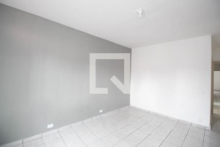 Suíte  de casa para alugar com 4 quartos, 300m² em Parque Edu Chaves, São Paulo