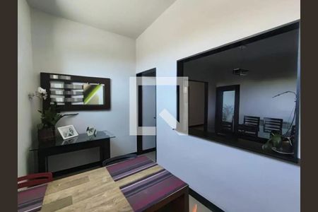 Casa para alugar com 4 quartos, 234m² em Padre Eustáquio, Belo Horizonte