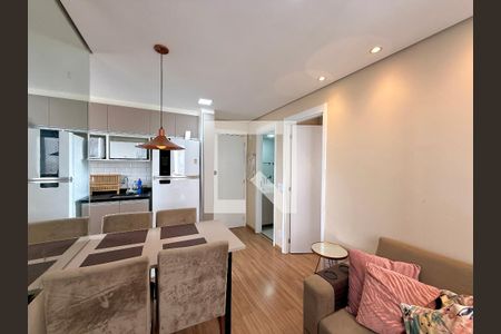 Sala de apartamento para alugar com 2 quartos, 33m² em Santo Amaro, São Paulo
