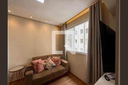 Sala de apartamento para alugar com 2 quartos, 33m² em Santo Amaro, São Paulo