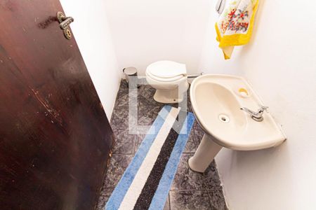 Lavabo de casa à venda com 6 quartos, 140m² em Alto da Lapa, São Paulo