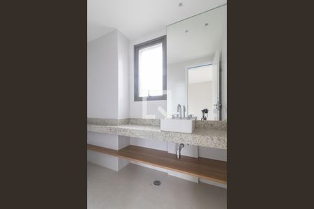 Lavabo de apartamento à venda com 2 quartos, 97m² em Indianópolis, São Paulo