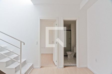 Sala/Cozinha de apartamento para alugar com 1 quarto, 64m² em Vila Pereira Barreto, São Paulo