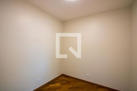 Closet do quarto 1 de casa à venda com 3 quartos, 244m² em Parque Bandeirante, Santo André