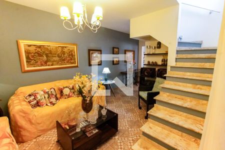 Sala de casa para alugar com 3 quartos, 105m² em Parque Reboucas, São Paulo