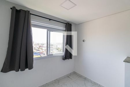 Sala/Cozinha/Área de Serviço  de apartamento para alugar com 2 quartos, 33m² em Itaquera, São Paulo