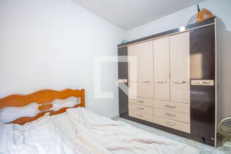 Quarto 1 de casa à venda com 2 quartos, 60m² em Jardim Roberto, Osasco