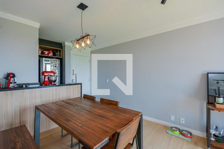 Sala de apartamento à venda com 2 quartos, 58m² em Usina Piratininga, São Paulo