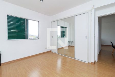 Suíte de apartamento para alugar com 2 quartos, 64m² em Campo Belo, São Paulo
