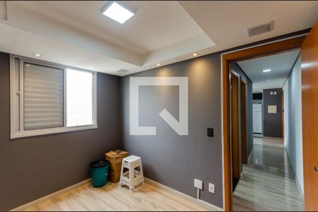 Quarto 2 de apartamento para alugar com 2 quartos, 44m² em Jardim Iris, São Paulo