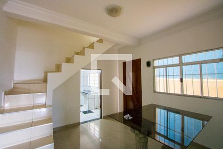 Sala 2 de casa para alugar com 2 quartos, 150m² em Jardim Irene, Santo André