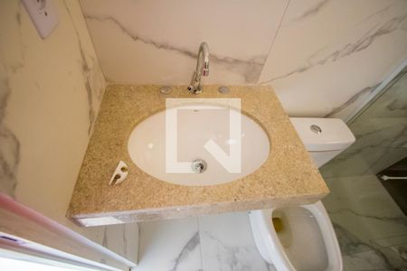 Banheiro de casa para alugar com 1 quarto, 40m² em Jardim Irene, Santo André