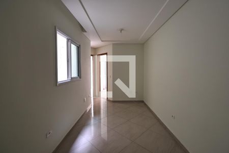 Sala de apartamento para alugar com 2 quartos, 37m² em Jardim Pilar, Santo André