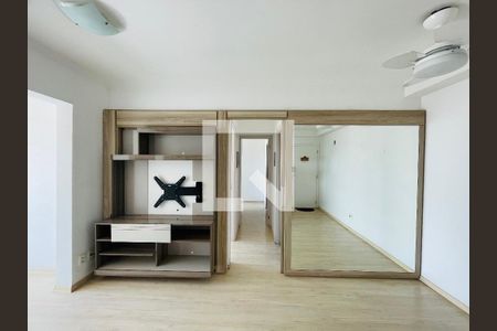 Sala de apartamento para alugar com 2 quartos, 56m² em Gopouva, Guarulhos