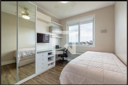 Quarto de apartamento para alugar com 3 quartos, 105m² em Passo d’Areia, Porto Alegre