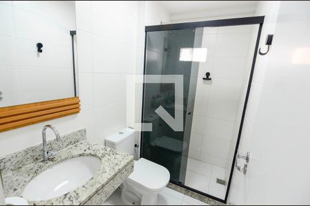Banheiro de apartamento à venda com 1 quarto, 50m² em Vila Isabel, Rio de Janeiro