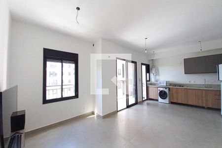 Sala de TV de apartamento para alugar com 2 quartos, 77m² em Swiss Park, Campinas