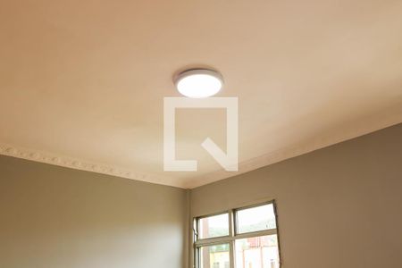 Sala de apartamento para alugar com 2 quartos, 45m² em Engenho da Rainha, Rio de Janeiro