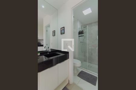 Banheiro de kitnet/studio para alugar com 1 quarto, 27m² em Vila Mariana, São Paulo
