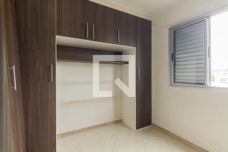 Quarto 2 de apartamento para alugar com 2 quartos, 47m² em Penha de França, São Paulo