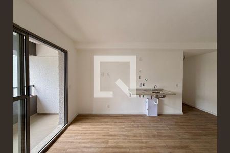 Quarto de kitnet/studio para alugar com 0 quarto, 29m² em Vila Santa Catarina, São Paulo