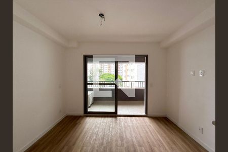 Quarto de kitnet/studio para alugar com 0 quarto, 29m² em Vila Santa Catarina, São Paulo