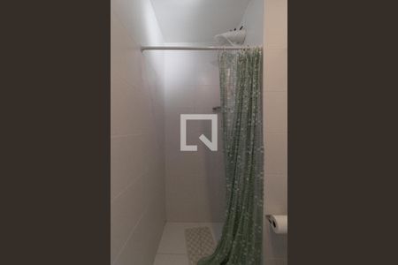 Banheiro da Suíte de apartamento para alugar com 1 quarto, 24m² em Pompeia, São Paulo