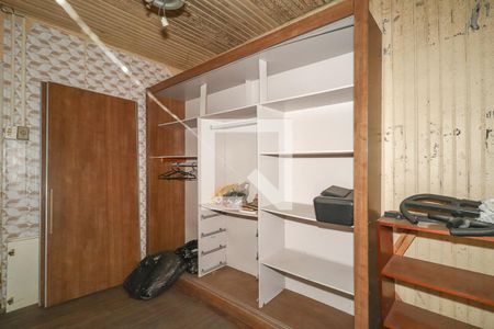 Quarto de casa à venda com 3 quartos, 250m² em Sarandi, Porto Alegre