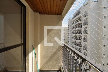 Varanda de apartamento para alugar com 2 quartos, 66m² em Lapa, São Paulo